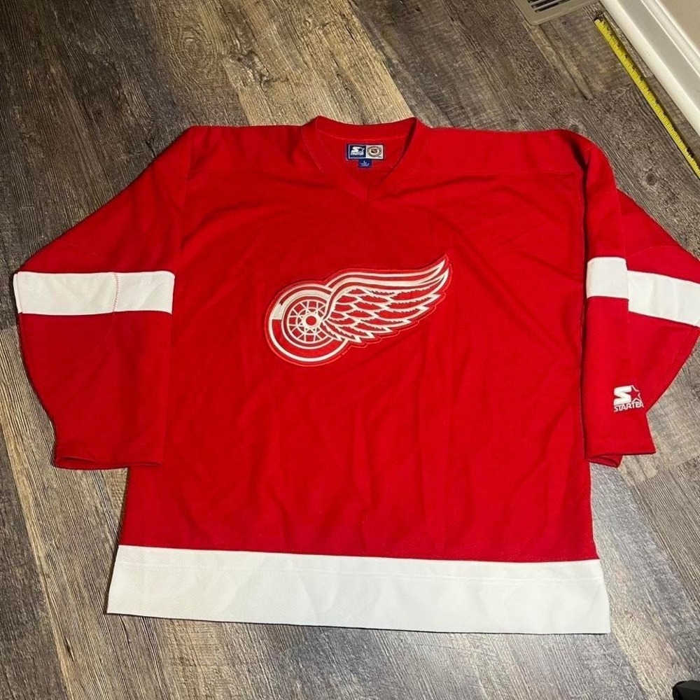 Vintage 1990s Detroit‎ red wings jersey Size large